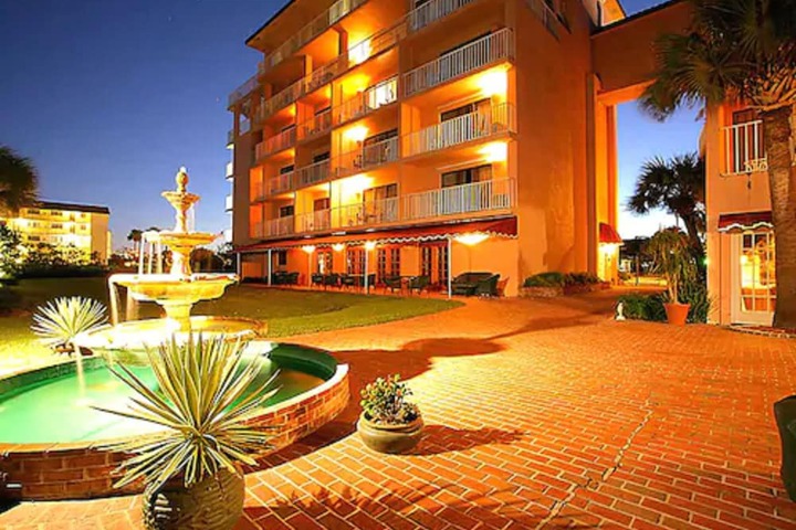 Hotel 2 of 24