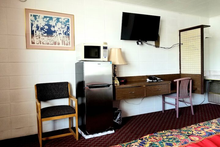 Room 4 of 22