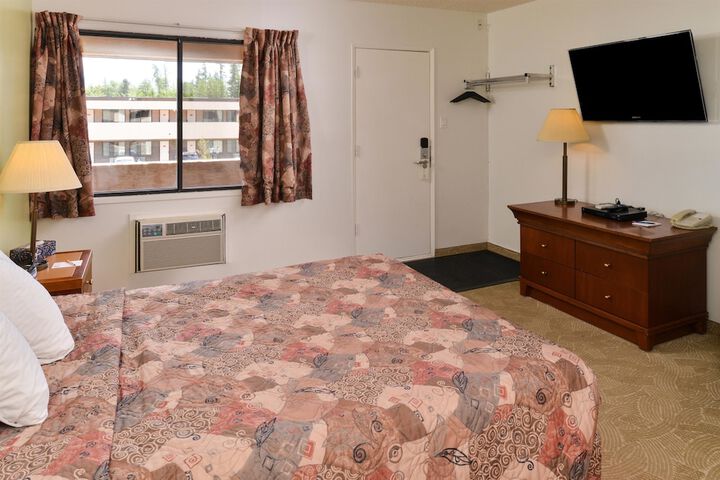 Room 7 of 35