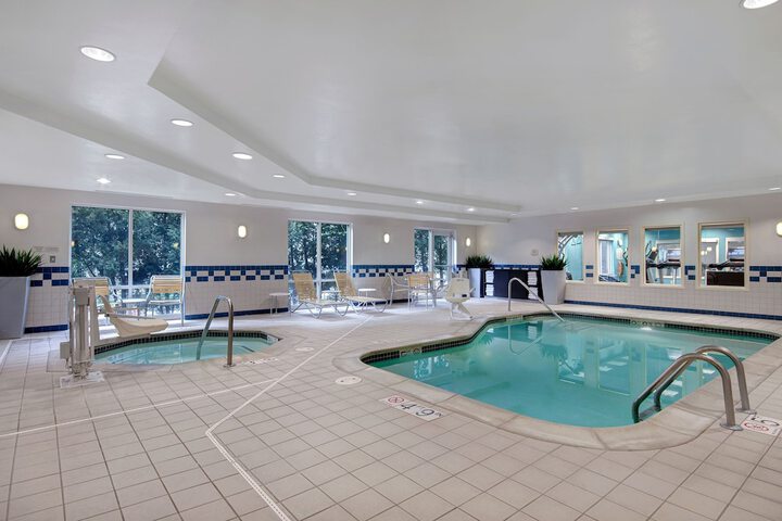 Pool 4 of 22