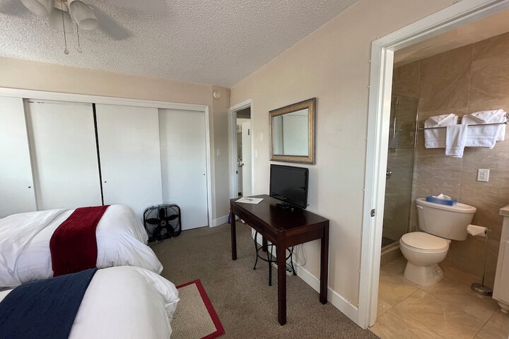 Room 48 of 90