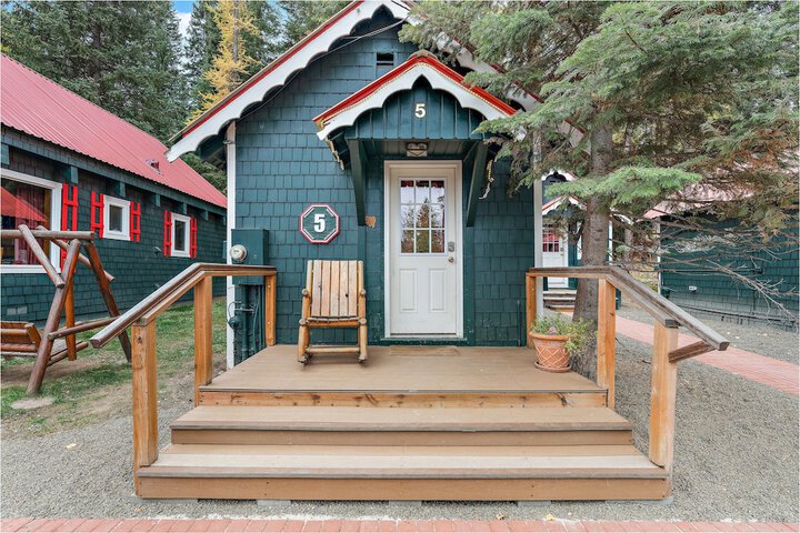 Brundage Bungalows