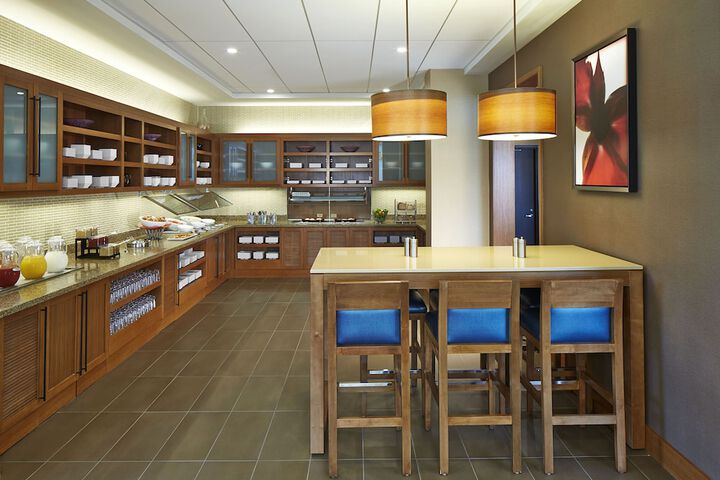 Hyatt Place Lansing - East