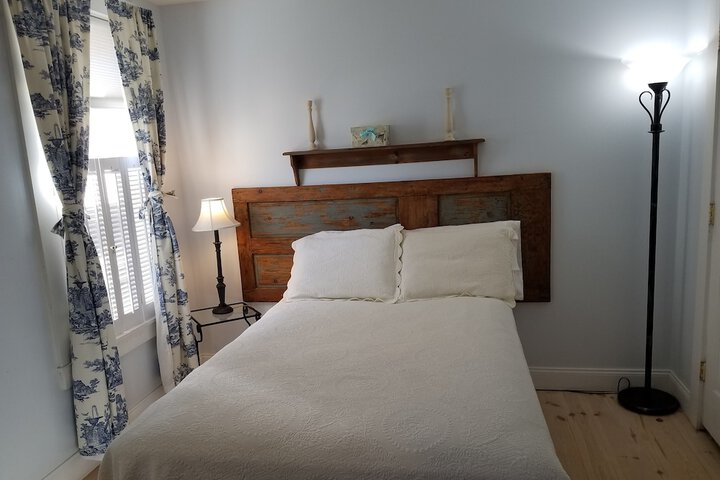 Room 21 of 45