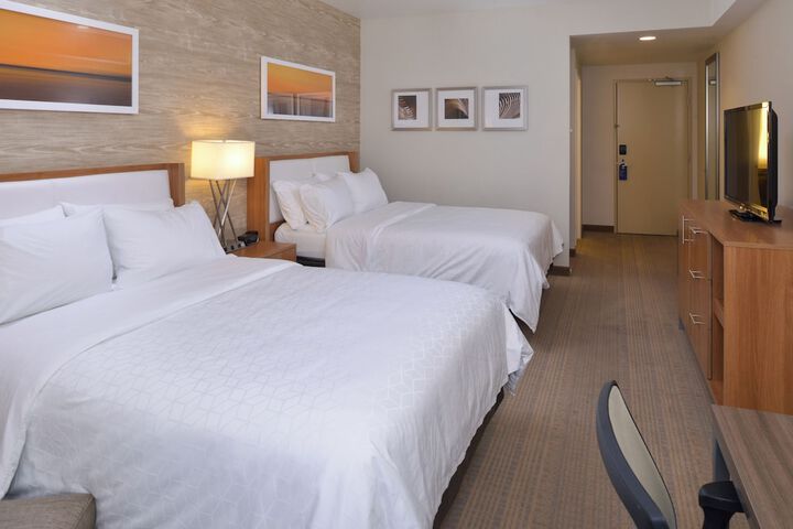 Holiday Inn Express & Suites Pocatello by IHG