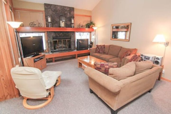Quelah Condo