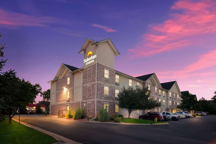 Hotel 2 of 61