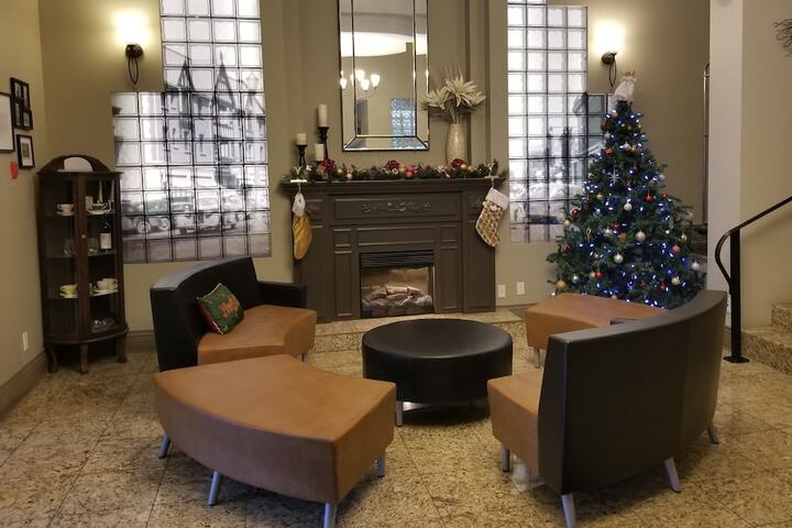 Hotel Interior 9 of 36
