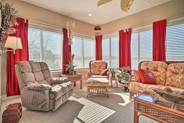 Spacious Baneberry Home w / Lake Douglas Views!