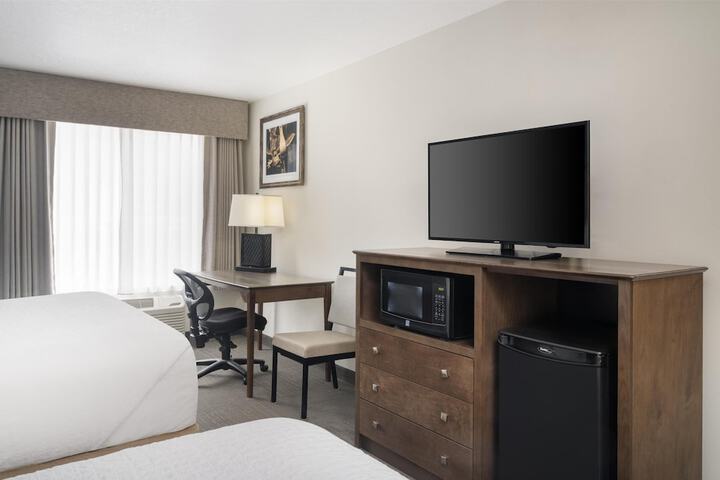 Best Western Plus Frontier Inn
