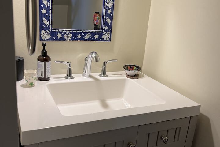 Room 18 of 25