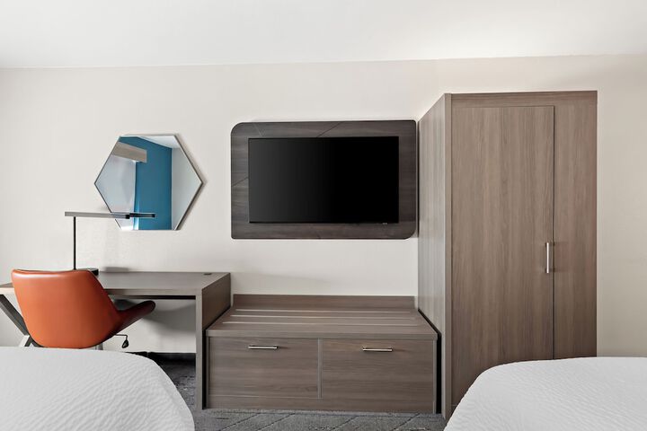 Holiday Inn Express & Suites Perry by IHG
