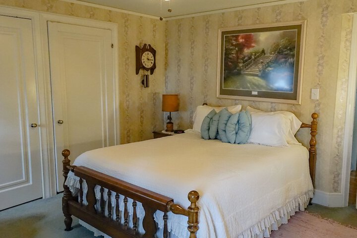 Room 47 of 79