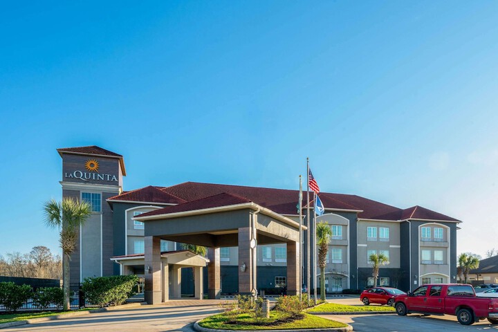 Hotel 2 of 31