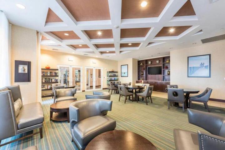 Tropical Coastal Resort Boynton Beach
