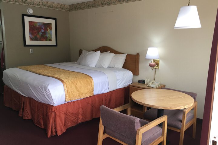 Room 21 of 40