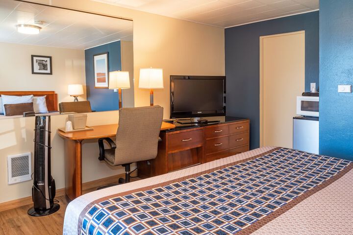 Room 38 of 60
