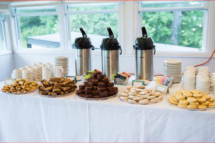 Breakfast/Coffee Service 95 of 124