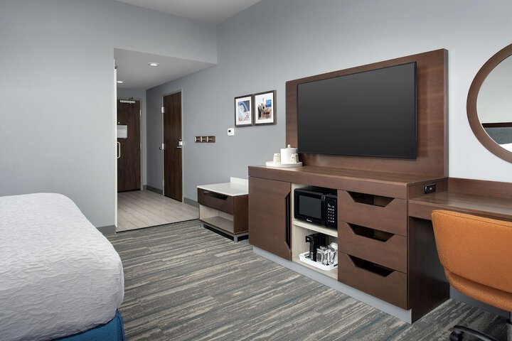 Hampton Inn & Suites Rapid City Rushmore