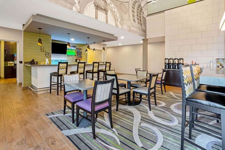 La Quinta Inn & Suites by Wyndham Tumwater - Olympia