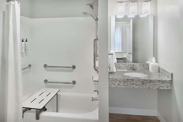 TownePlace Suites Lawrence Downtown