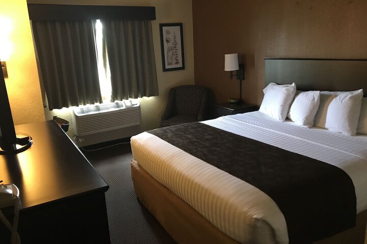 Room 60 of 81