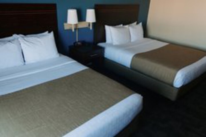 Room 60 of 168