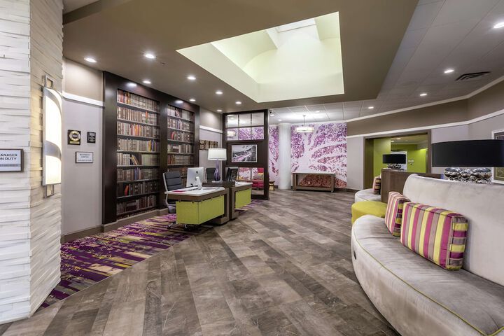DoubleTree by Hilton Winston Salem - University