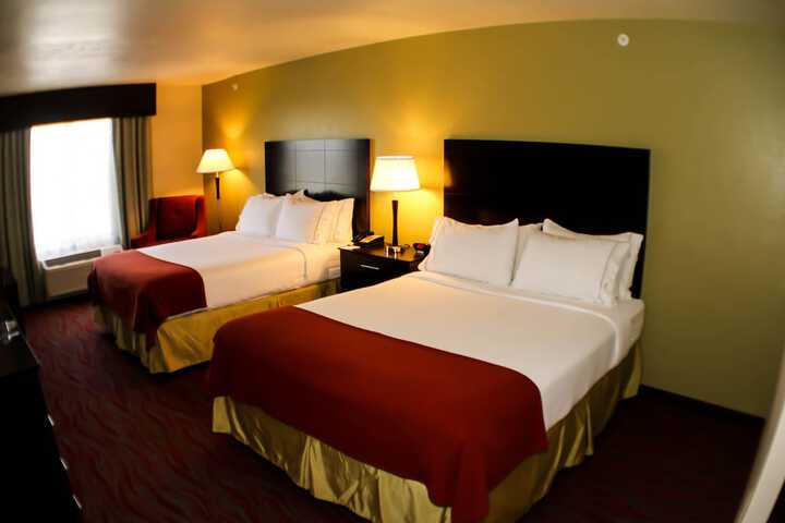 Room 21 of 43