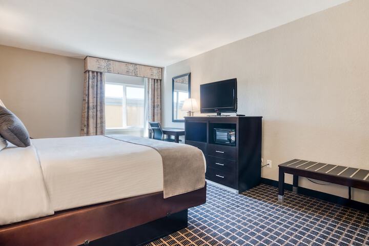 Room 21 of 36