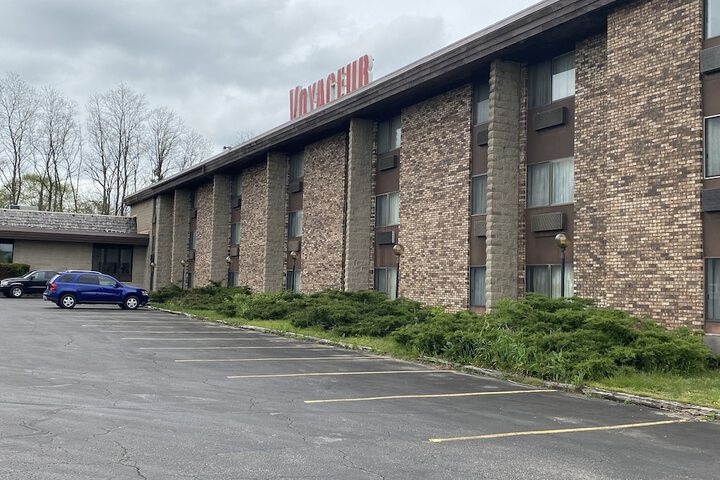 Voyageur Inn and Conference Center