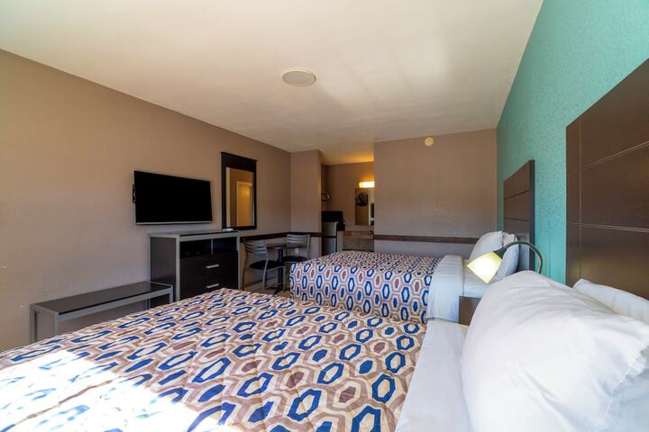 Woodfield Inn & Suites Hotel O Yoakum TX 111