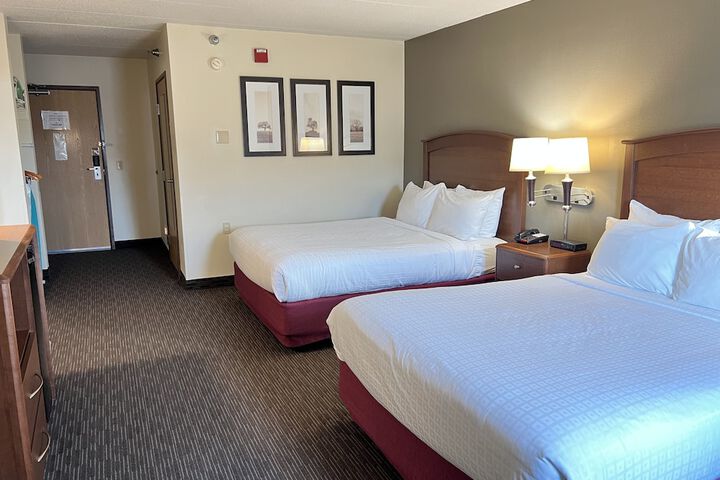 Room 12 of 50