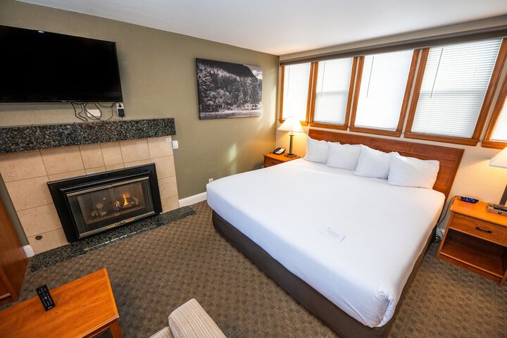 Room 43 of 114