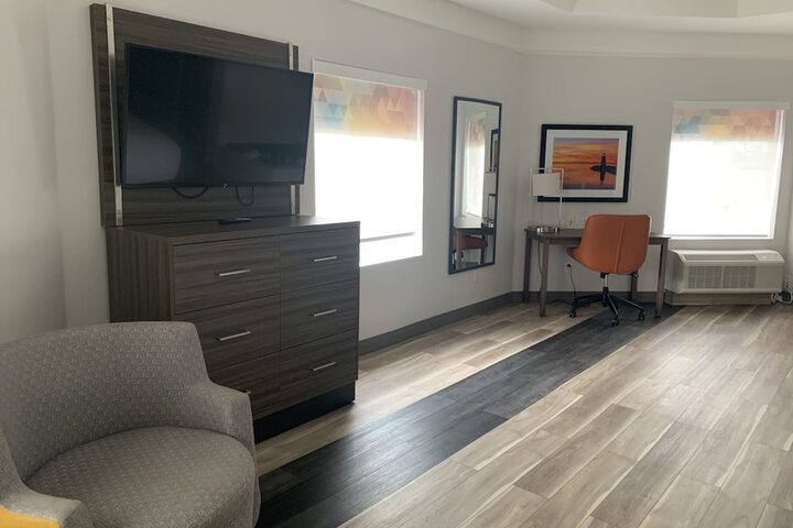 Room 30 of 49
