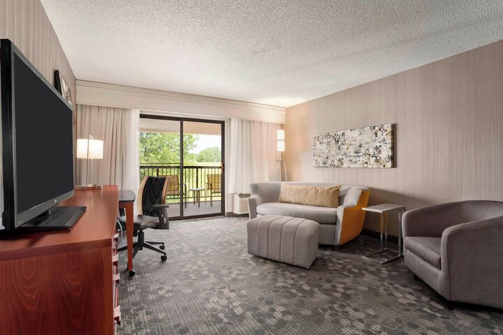 Courtyard by Marriott Springfield