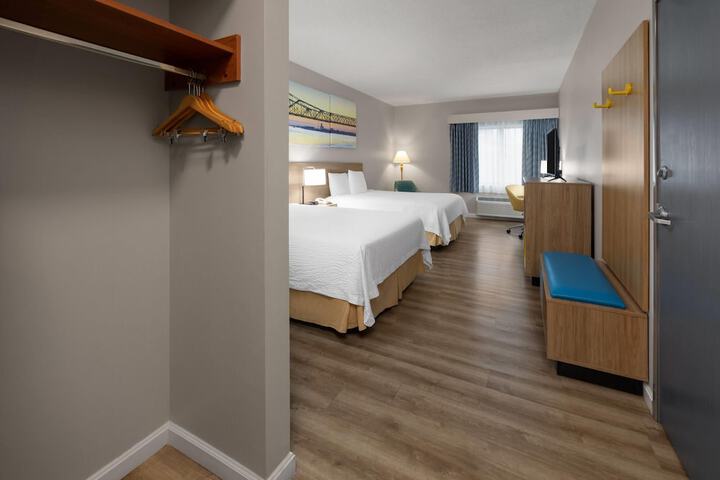 Days Inn & Suites by Wyndham Seaford