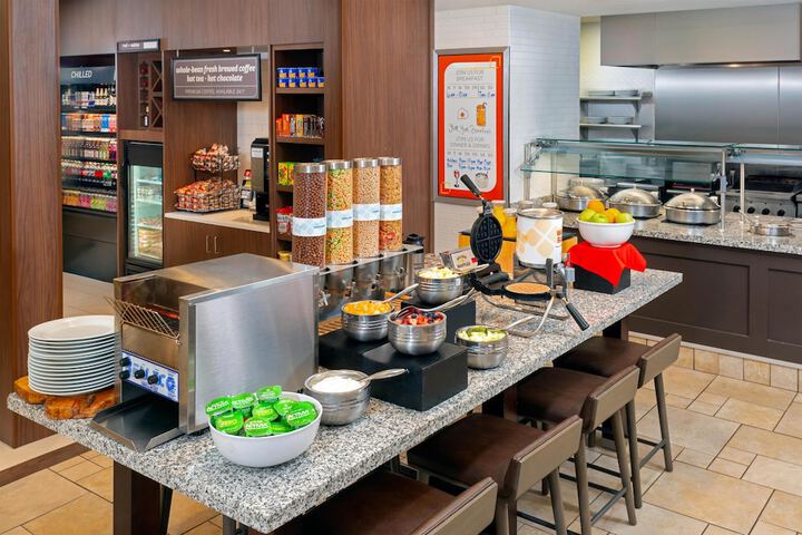Hilton Garden Inn Wayne