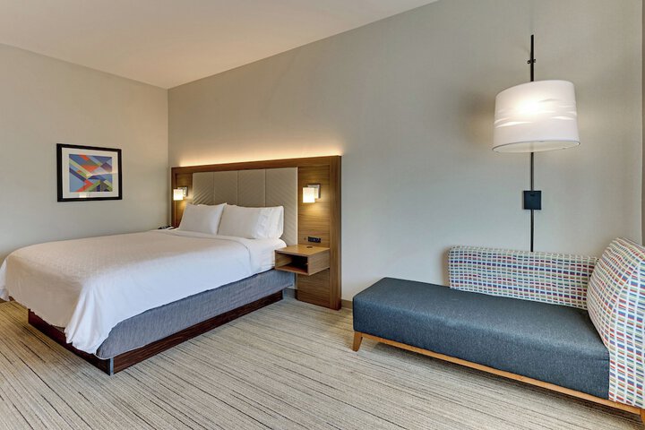 Holiday Inn Express Hotel & Suites Weatherford by IHG