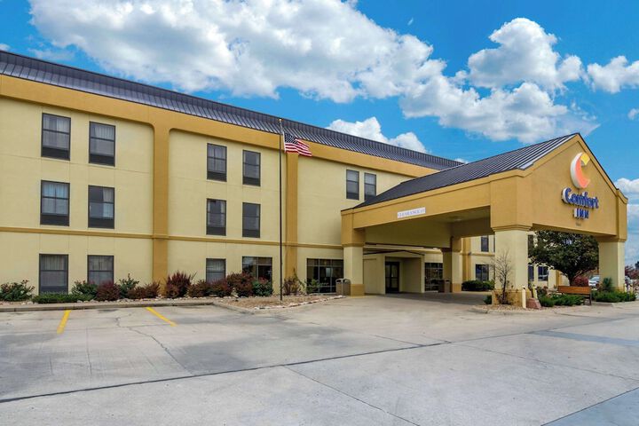 Hotel 2 of 23