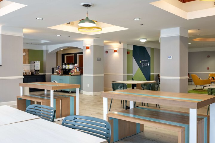 Spark by Hilton Savannah Airport