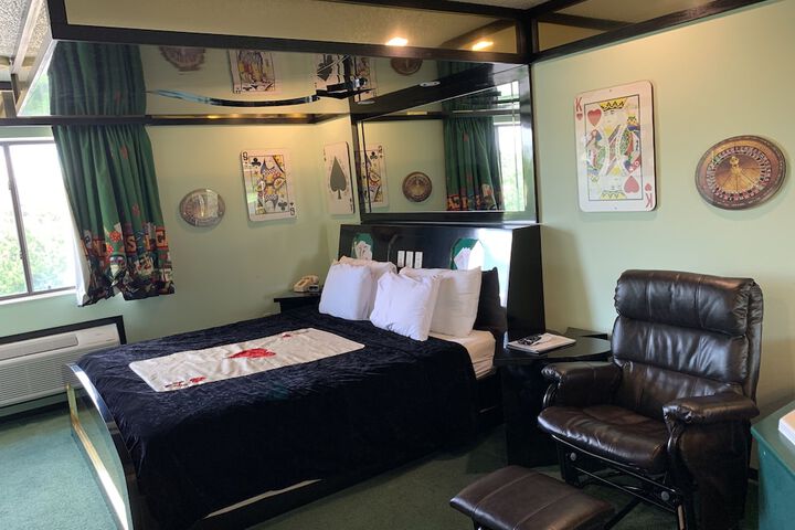 Room 47 of 55