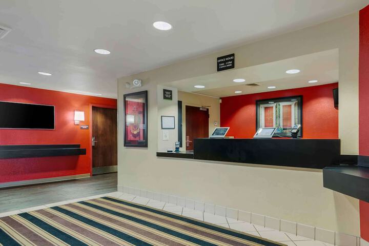 Hotel Interior 7 of 22