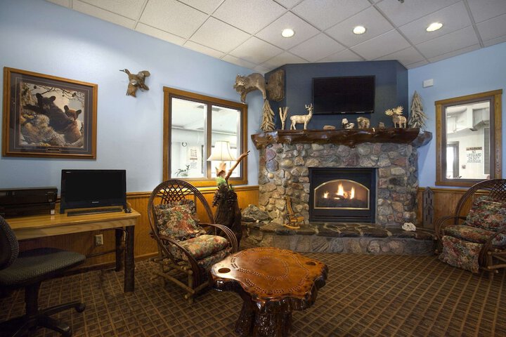 Hotel Interior 11 of 41