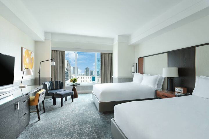 Room 40 of 76