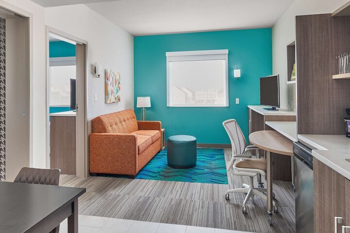 Room 20 of 33
