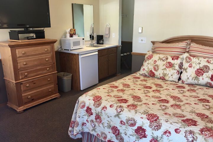 Room 68 of 157