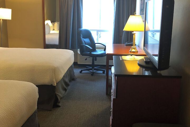 Nomad Hotel and Suites