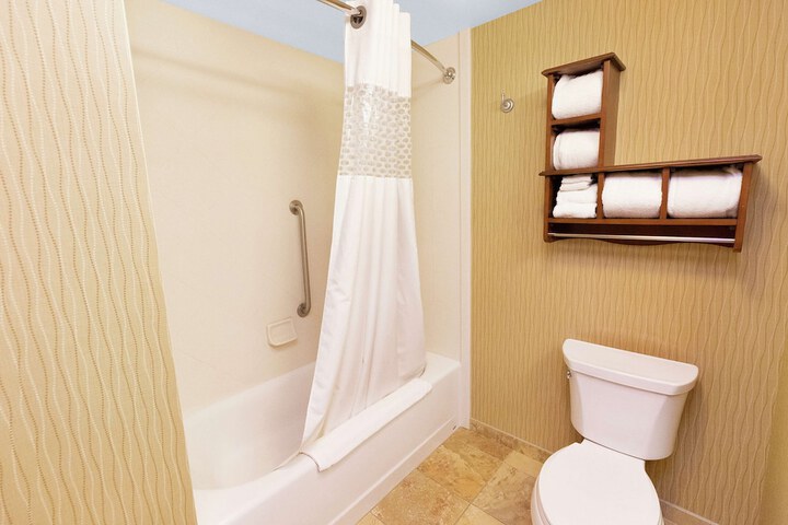 Room 44 of 52