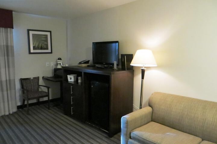 Room 11 of 35